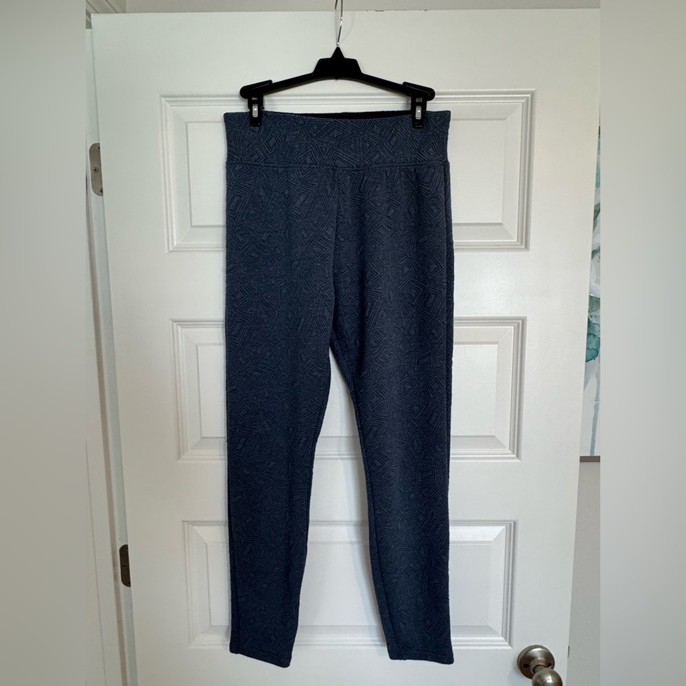Merona Blue Textured Legging
